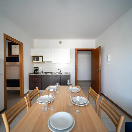 Casa La Celeste דירה ביביונה